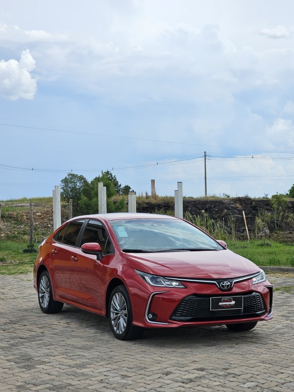 COROLLA 2.0 XEI 16V FLEX 4P AUTOMÁTICO - 2025 - ANTôNIO PRADO