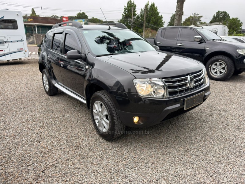 DUSTER 1.6 EXPRESSION 4X2 16V FLEX 4P MANUAL - 2014 - CANELA