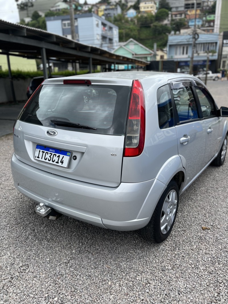 FIESTA 1.6 MPI HATCH 8V FLEX 4P MANUAL - 2013 - CAXIAS DO SUL