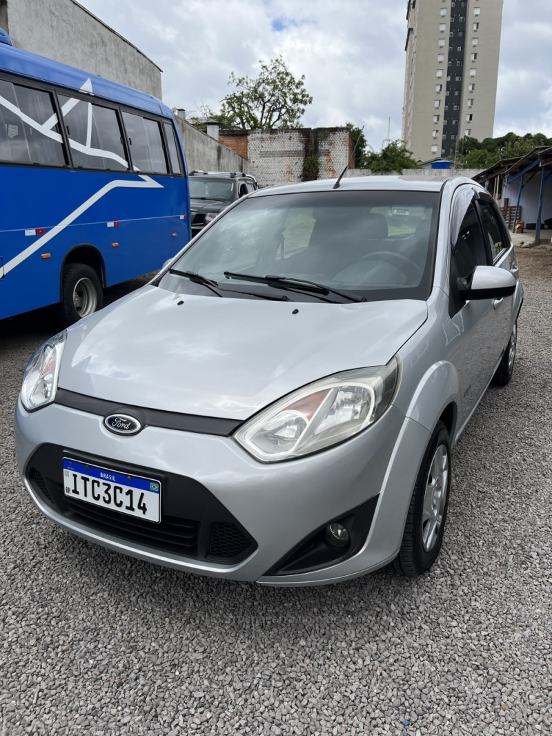 FIESTA 1.6 MPI HATCH 8V FLEX 4P MANUAL - 2013 - CAXIAS DO SUL