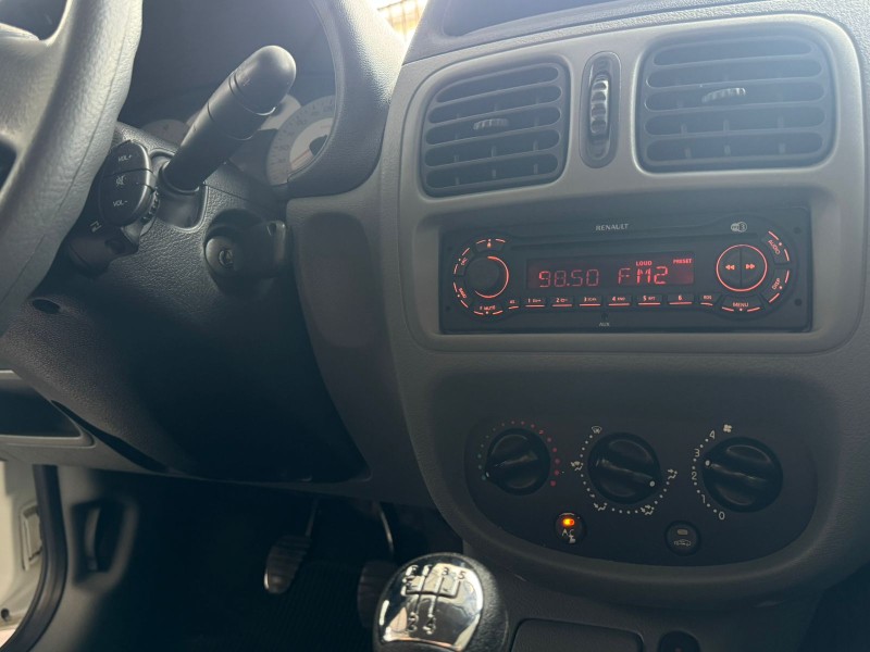 CLIO 1.0 CAMPUS 16V FLEX 4P MANUAL - 2010 - CAXIAS DO SUL