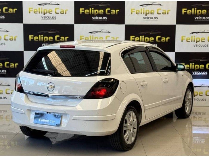 VECTRA 2.0 MPFI GT HATCH 8V FLEX 4P MANUAL - 2009 - CAXIAS DO SUL