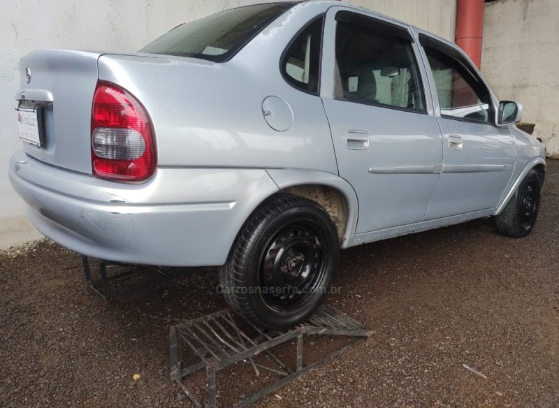 CORSA 1.0 MPFI MILENIUM 16V GASOLINA 4P MANUAL - 2000 - CAXIAS DO SUL