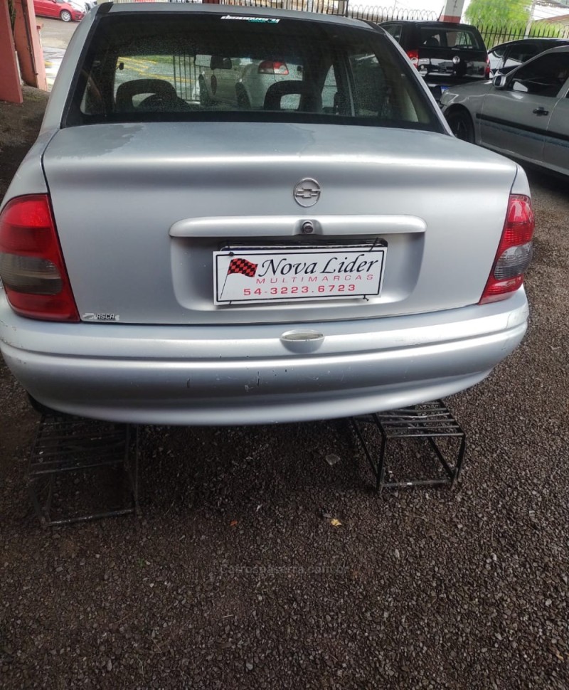 CORSA 1.0 MPFI MILENIUM 16V GASOLINA 4P MANUAL - 2000 - CAXIAS DO SUL