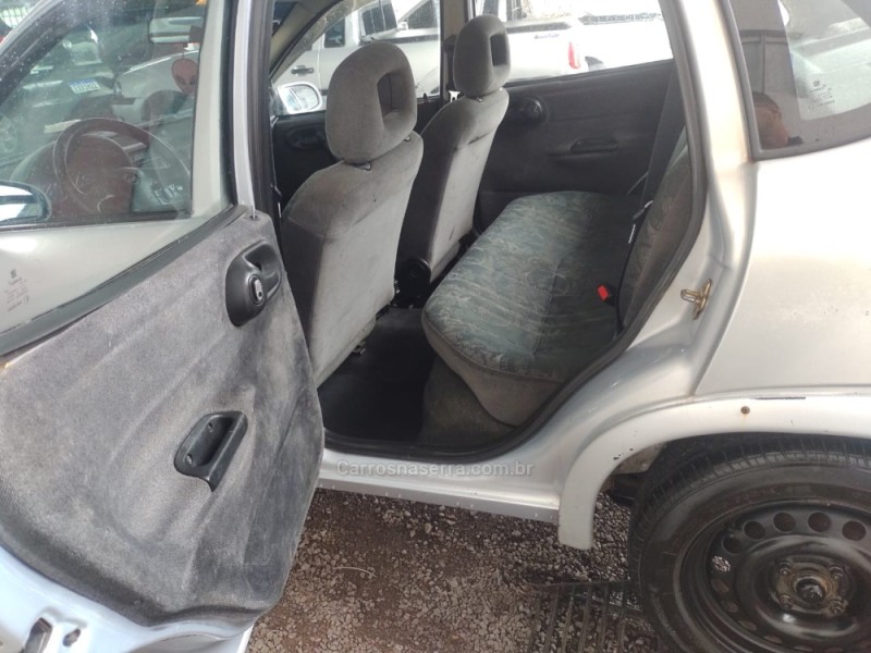 CORSA 1.0 MPFI MILENIUM 16V GASOLINA 4P MANUAL - 2000 - CAXIAS DO SUL