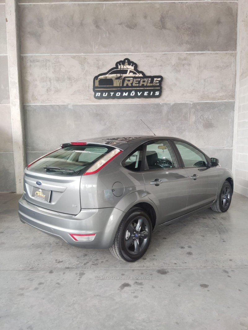 FOCUS 2.0 FC 16V GASOLINA 4P MANUAL - 2009 - VALE REAL