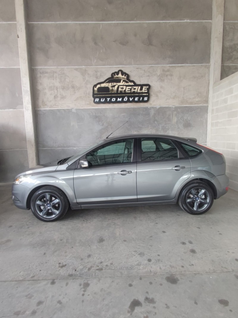 FOCUS 2.0 FC 16V GASOLINA 4P MANUAL - 2009 - VALE REAL