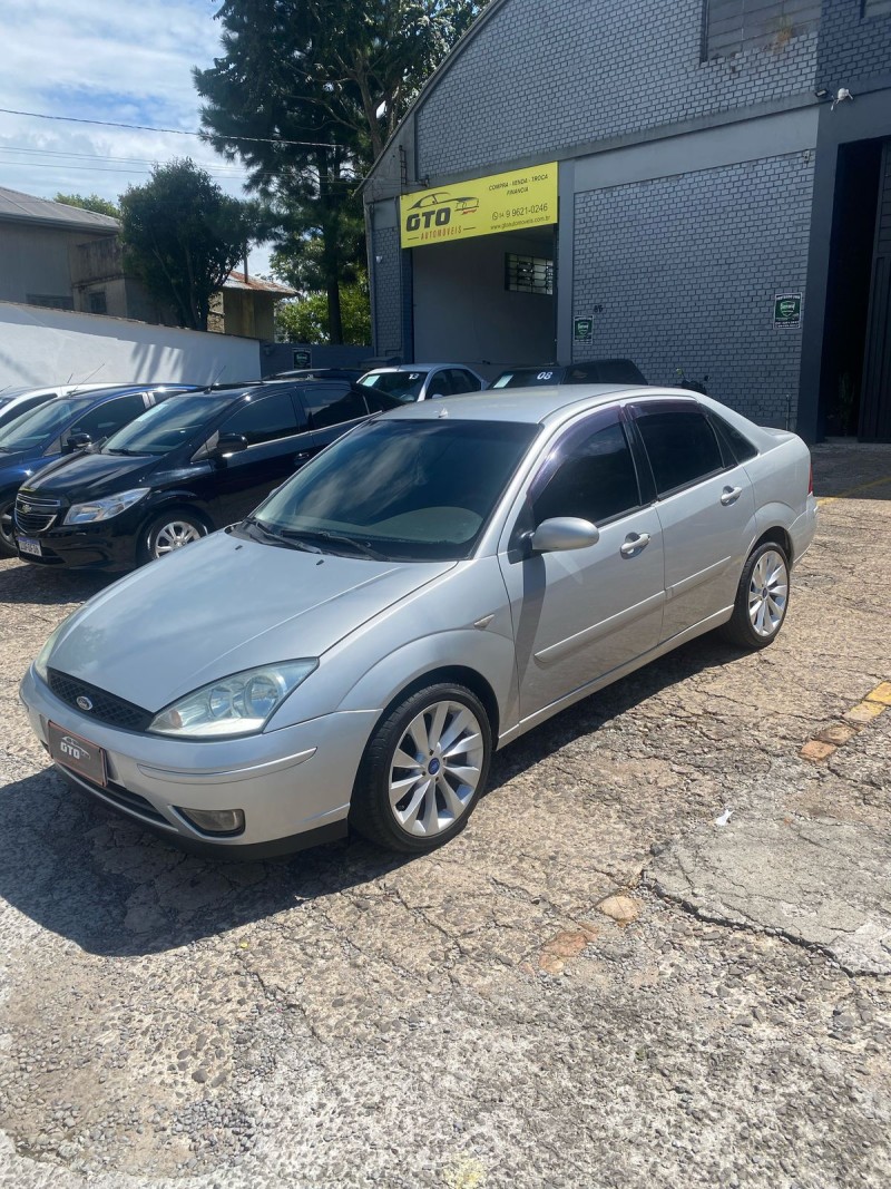 focus 2.0 ghia 16v flex 4p manual 2007 farroupilha