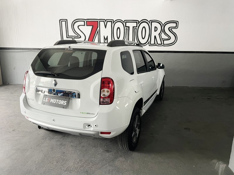 DUSTER 2.0 TECH ROAD 4X2 16V FLEX 4P AUTOMÁTICO - 2014 - CAXIAS DO SUL