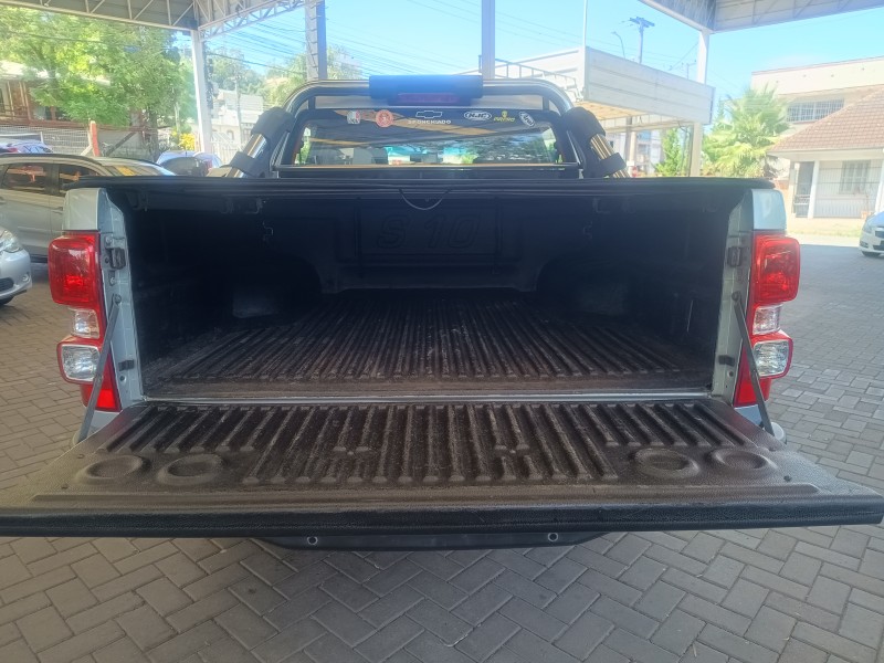 S10 2.4 LT 4X2 CD 8V FLEX 4P MANUAL - 2013 - CAXIAS DO SUL