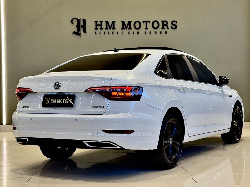 JETTA 1.4 R-LINE 250 16V TSI FLEX 4P AUTOMÁTICO - 2019 - CAXIAS DO SUL