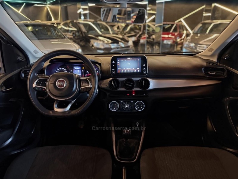 CRONOS 1.3 DRIVE 8V FLEX 4P MANUAL - 2020 - NOVO HAMBURGO