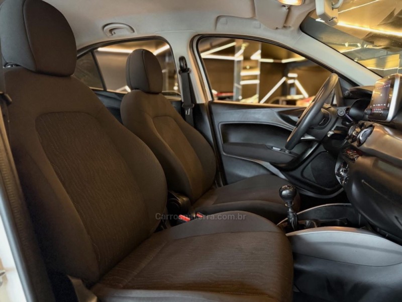 CRONOS 1.3 DRIVE 8V FLEX 4P MANUAL - 2020 - NOVO HAMBURGO