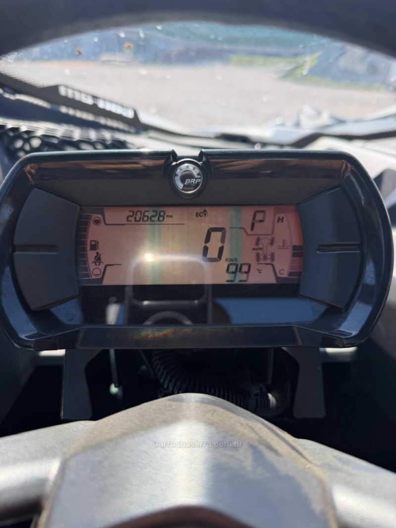 MAVERICK XRS X3 XRS TURBO RR SMART SHOX - 2024 - FARROUPILHA