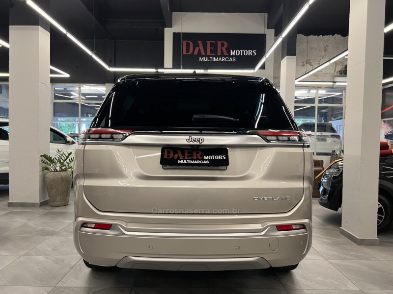 COMMANDER 1.3 OVERLAND T270 16V 4X2 TURBO FLEX 4P AUTOMÁTICO - 2023 - NOVO HAMBURGO