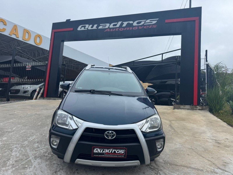 ETIOS CROSS 1.5 16V FLEX 4P MANUAL - 2015 - CAXIAS DO SUL