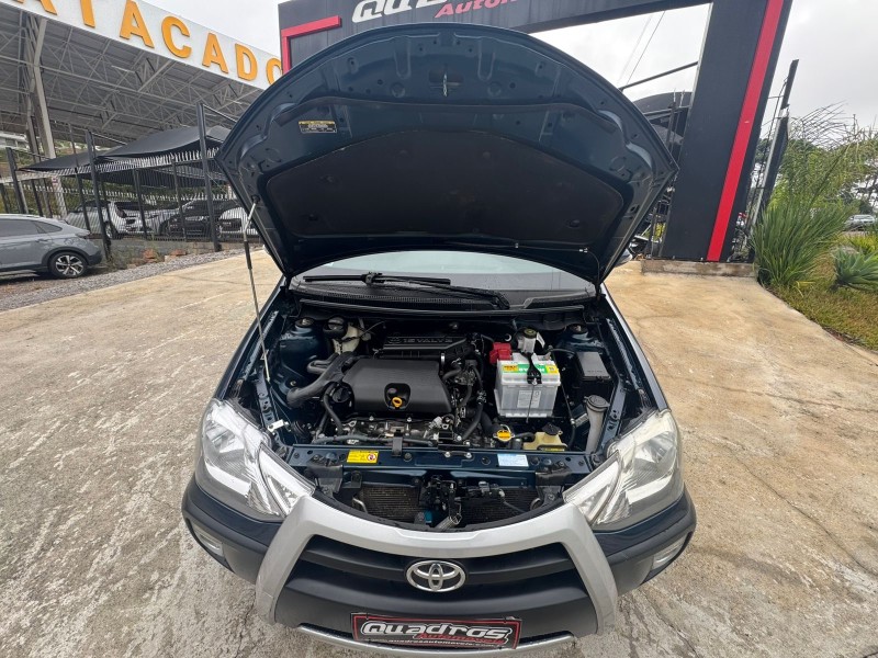 ETIOS CROSS 1.5 16V FLEX 4P MANUAL - 2015 - CAXIAS DO SUL