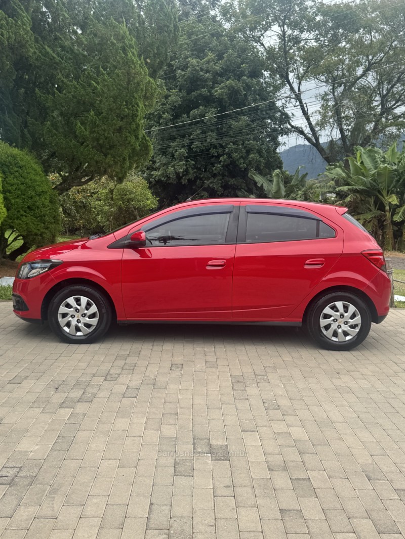 ONIX  - 2015 - ENCANTADO