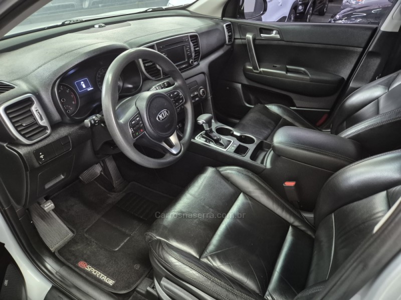 SPORTAGE 2.0 LX 4X2 16V FLEX 4P AUTOMÁTICO - 2017 - GARIBALDI