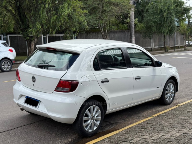 GOL 1.0 12V MPI TOTALFLEX 4P MANUAL - 2009 - PAROBé