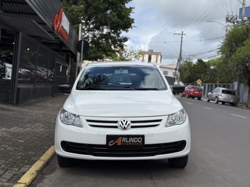 GOL 1.0 12V MPI TOTALFLEX 4P MANUAL - 2009 - PAROBé