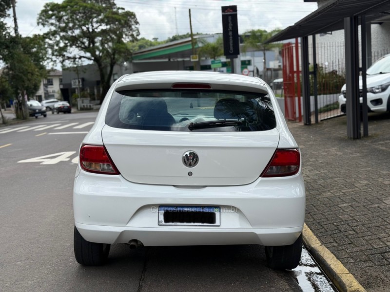 GOL 1.0 12V MPI TOTALFLEX 4P MANUAL - 2009 - PAROBé