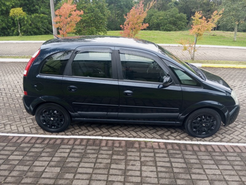 MERIVA 1.8 MPFI 8V GASOLINA 4P MANUAL - 2004 - CAXIAS DO SUL