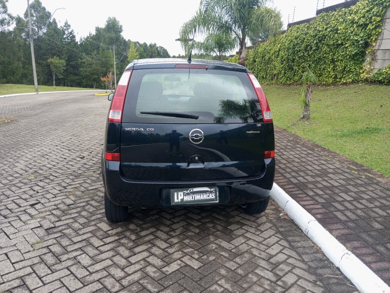 MERIVA 1.8 MPFI 8V GASOLINA 4P MANUAL - 2004 - CAXIAS DO SUL