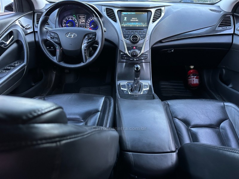 AZERA 3.0 MPFI GLS V6 24V GASOLINA 4P AUTOMÁTICO - 2015 - SãO LEOPOLDO