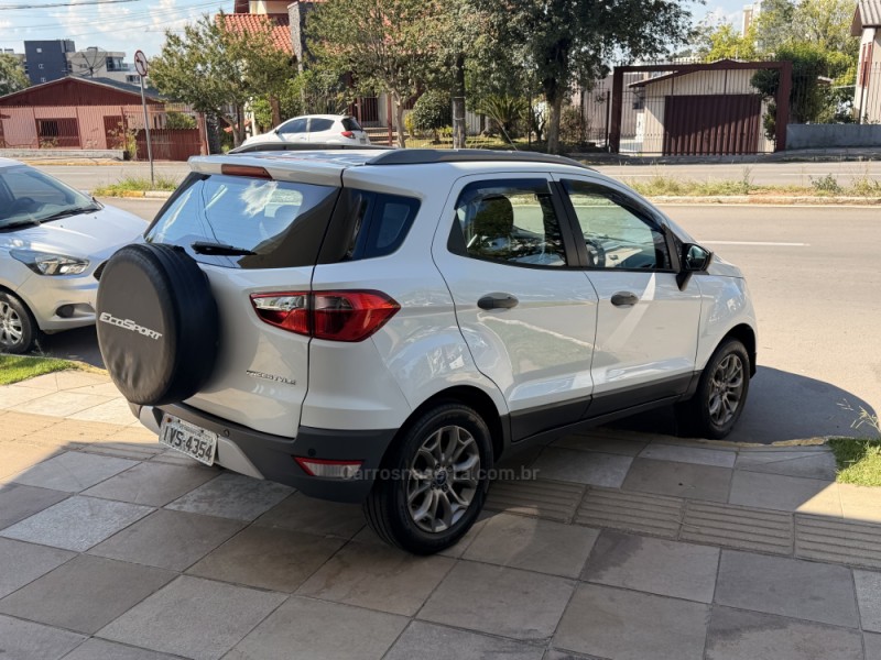 ECOSPORT 1.6 FREESTYLE 16V FLEX 4P MANUAL - 2015 - FARROUPILHA