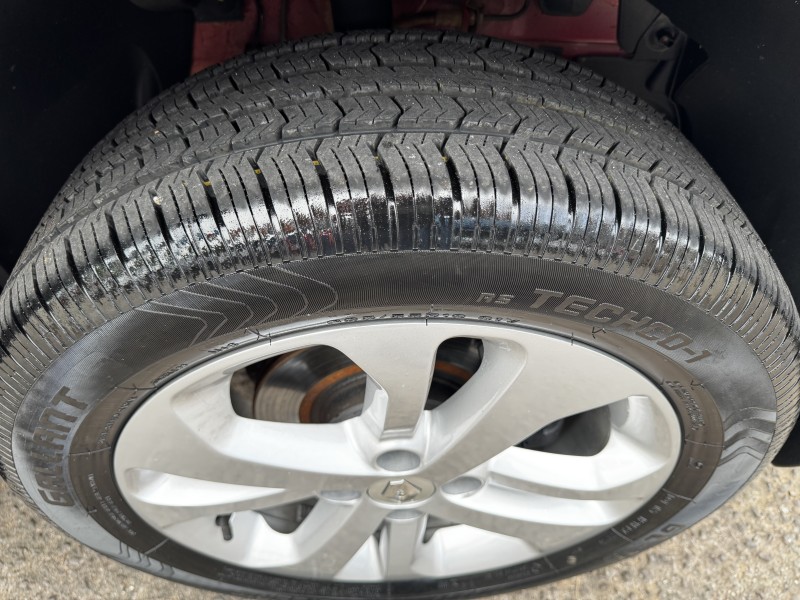 SANDERO 1.6 STEPWAY 16V FLEX 4P MANUAL - 2018 - DOIS IRMãOS