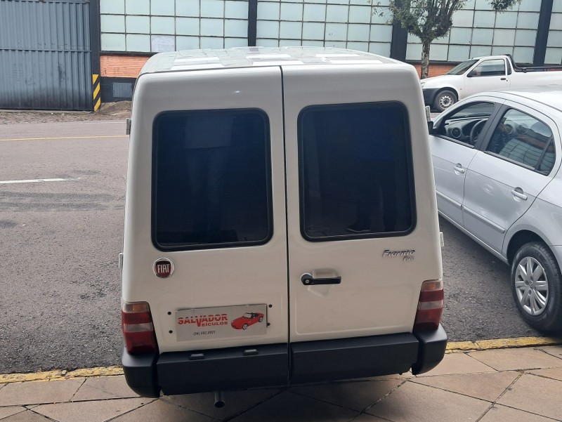 FIORINO 1.3 MPI FIRE FURGÃO 8V GASOLINA 2P MANUAL - 2013 - FLORES DA CUNHA
