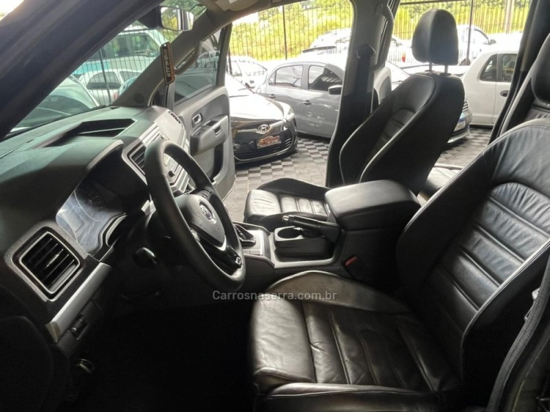 AMAROK 2.0 HIGHLINE 4X4 CD 16V TURBO INTERCOOLER DIESEL 4P AUTOMÁTICO - 2017 - CAXIAS DO SUL