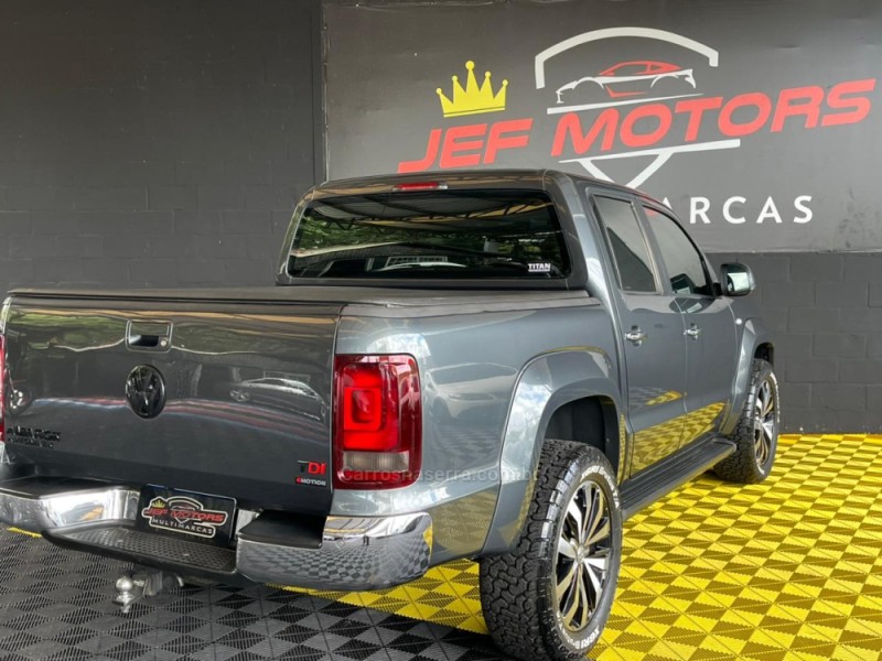 AMAROK 2.0 HIGHLINE 4X4 CD 16V TURBO INTERCOOLER DIESEL 4P AUTOMÁTICO - 2017 - CAXIAS DO SUL