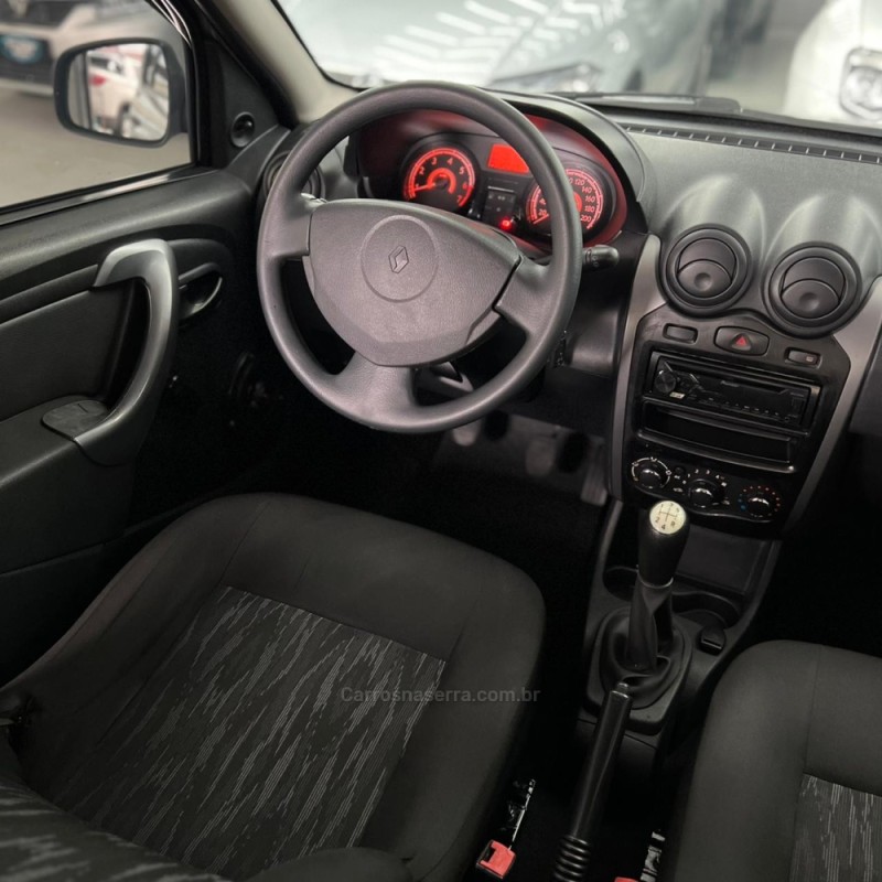 SANDERO 1.0 AUTHENTIQUE 12V FLEX 4P MANUAL - 2013 - CANOAS