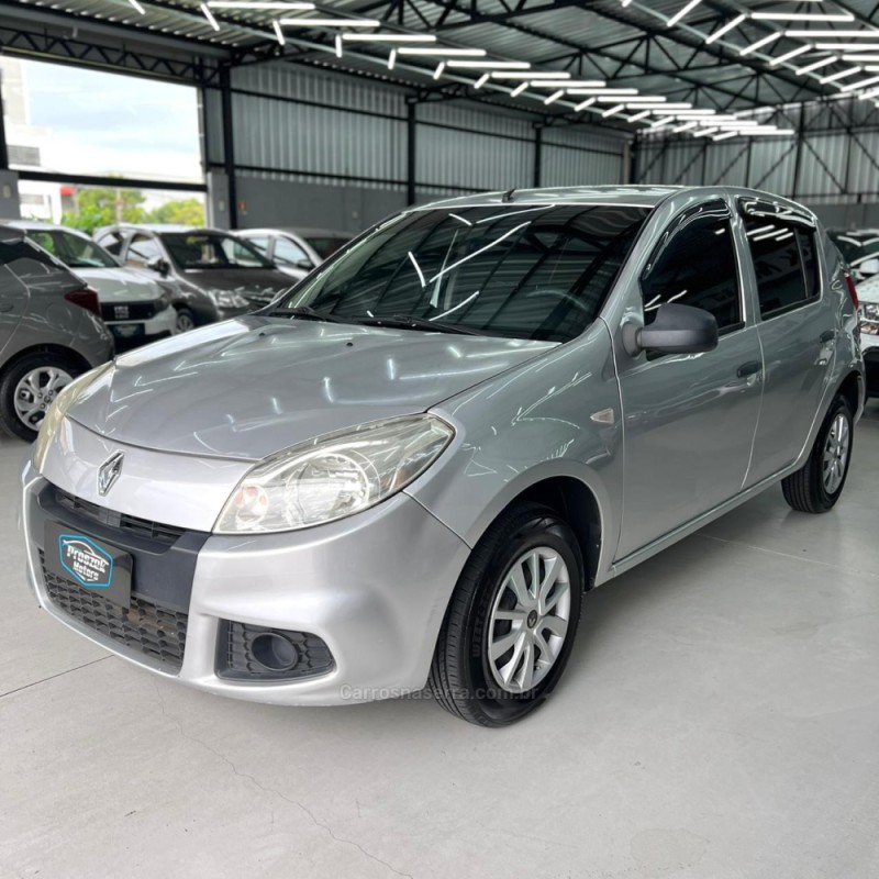 SANDERO 1.0 AUTHENTIQUE 12V FLEX 4P MANUAL - 2013 - CANOAS
