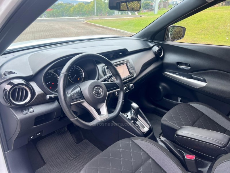 KICKS 1.6 16V FLEX SV 4P XTRONIC - 2018 - NOVA PETRóPOLIS