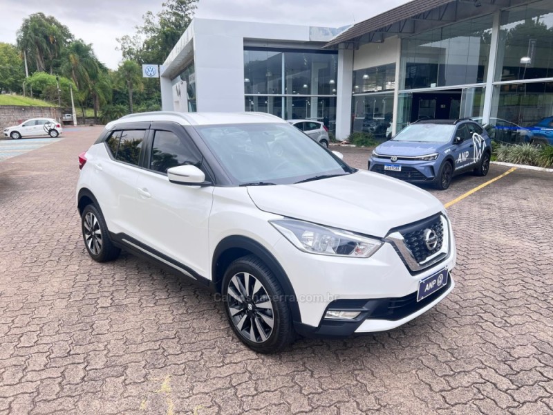 KICKS 1.6 16V FLEX SV 4P XTRONIC - 2018 - NOVA PETRóPOLIS
