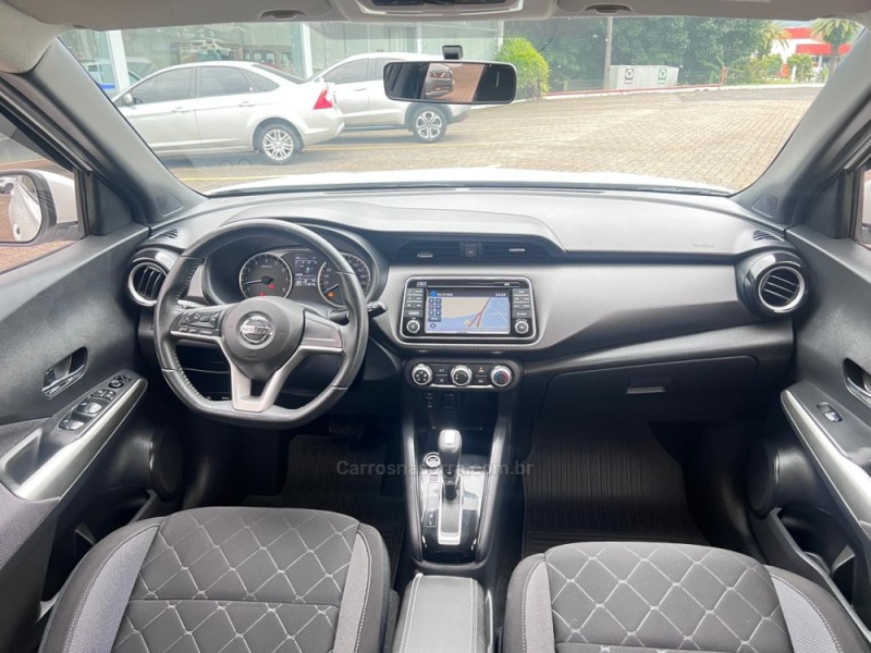 KICKS 1.6 16V FLEX SV 4P XTRONIC - 2018 - NOVA PETRóPOLIS