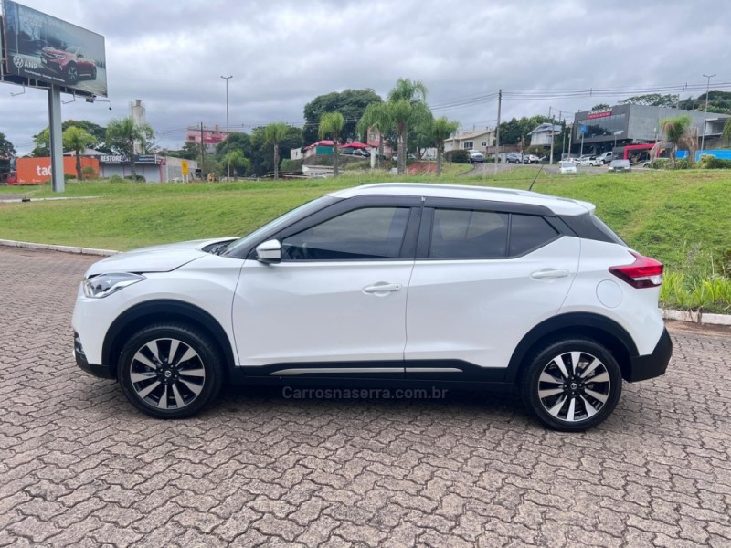 KICKS 1.6 16V FLEX SV 4P XTRONIC - 2018 - NOVA PETRóPOLIS