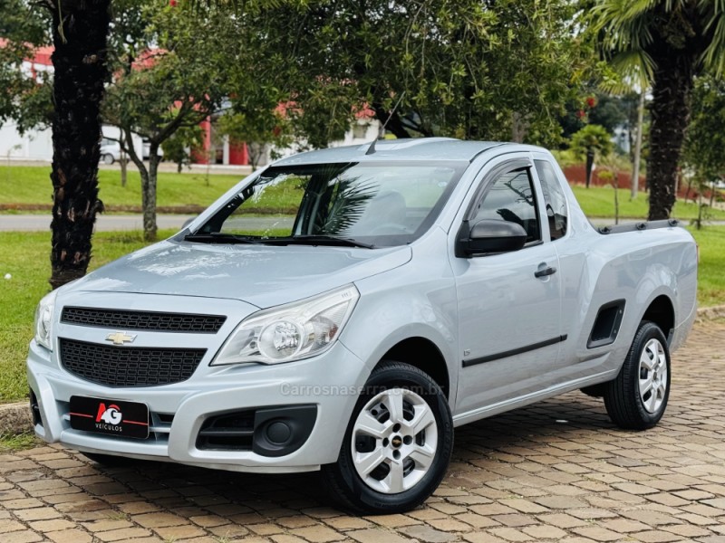 montana 1.4 mpfi ls cs 8v flex 2p manual 2012 casca