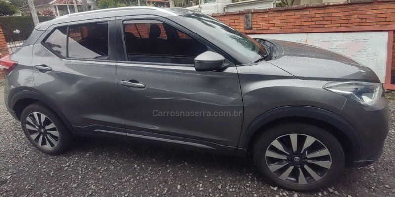 KICKS 1.6 SPECIAL EDITION 16V FLEXSTART 4P XTRONIC - 2019 - GRAMADO