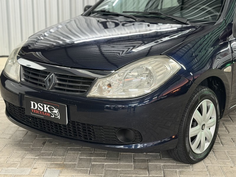 SYMBOL 1.6 EXPRESSION 8V FLEX 4P MANUAL - 2010 - CAXIAS DO SUL