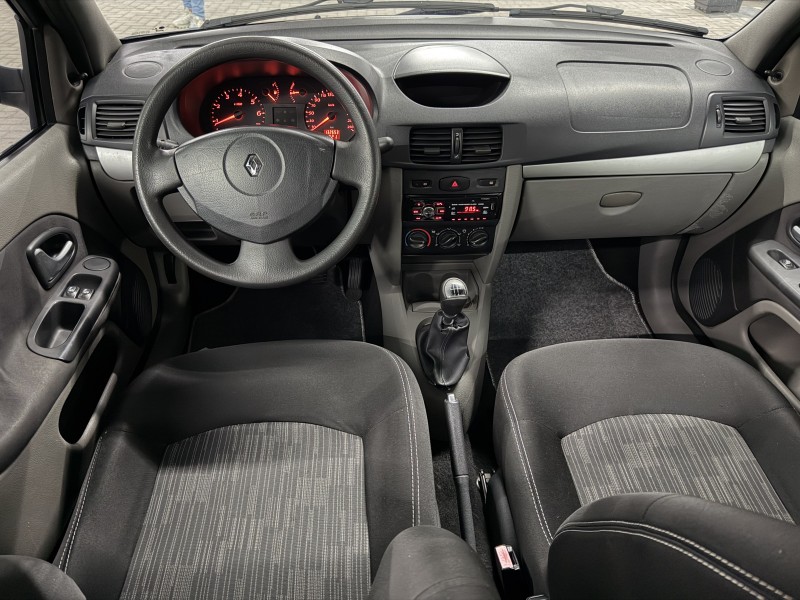 SYMBOL 1.6 EXPRESSION 8V FLEX 4P MANUAL - 2010 - CAXIAS DO SUL