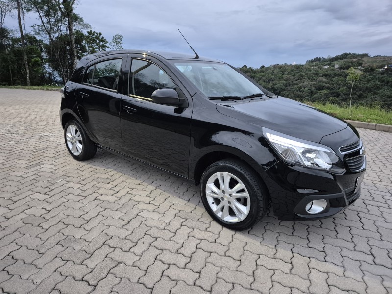 AGILE 1.4 MPFI LTZ 8V FLEX 4P MANUAL - 2014 - BENTO GONçALVES
