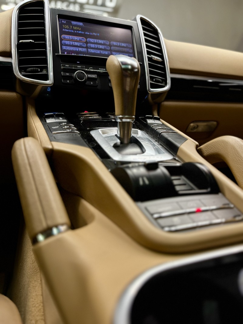 CAYENNE 3.6 4X4 V6 24V GASOLINA 4P TIPTRONIC - 2013 - CAXIAS DO SUL