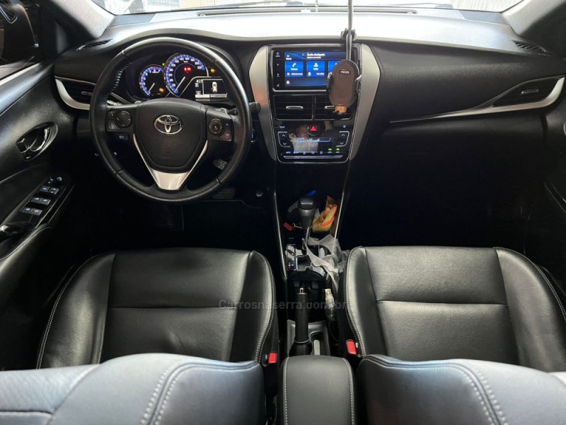 YARIS 1.5 XLS FLEX 4P AUTOMÁTICO - 2020 - CAXIAS DO SUL