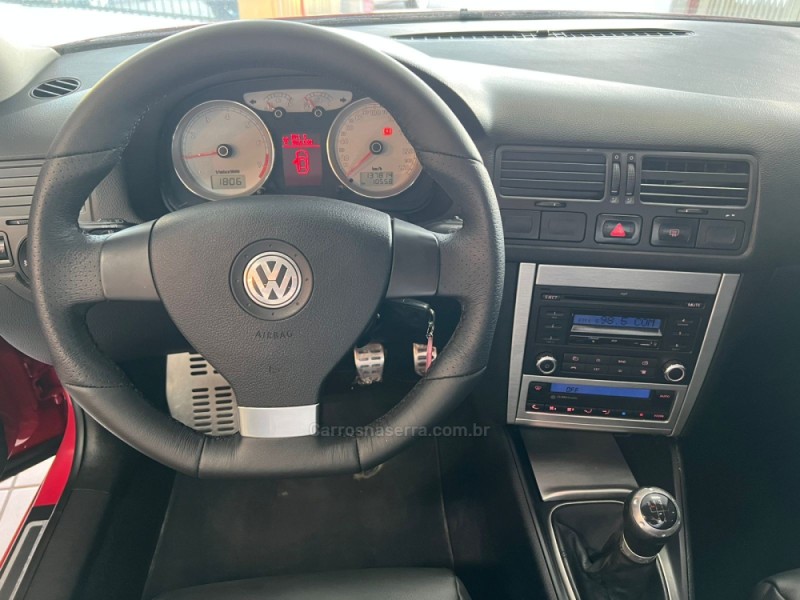GOLF 1.6 MI SPORTLINE LIMITED EDITION 8V FLEX 4P MANUAL - 2013 - CAXIAS DO SUL