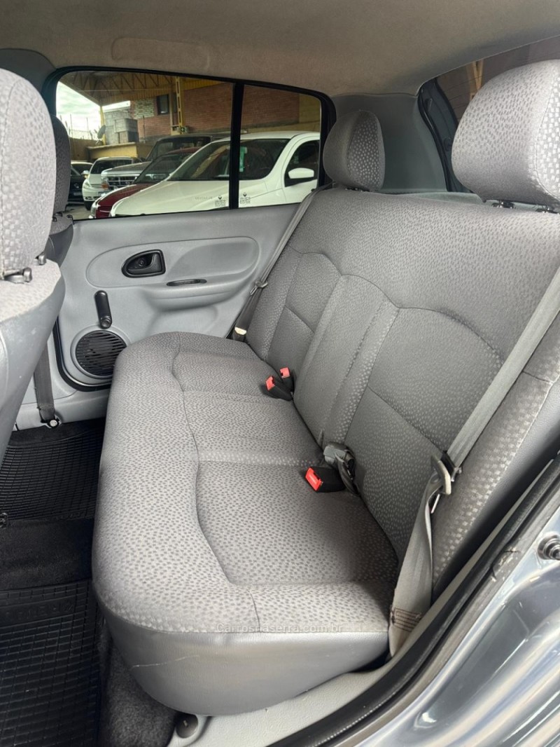 CLIO 1.0 CAMPUS 16V FLEX 4P MANUAL - 2011 - CAXIAS DO SUL