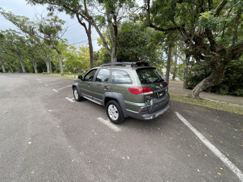 PALIO 1.8 MPI ADVENTURE WEEKEND 16V FLEX 4P AUTOMATIZADO - 2010 - BENTO GONçALVES